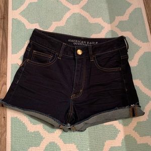 American Eagle shorts!